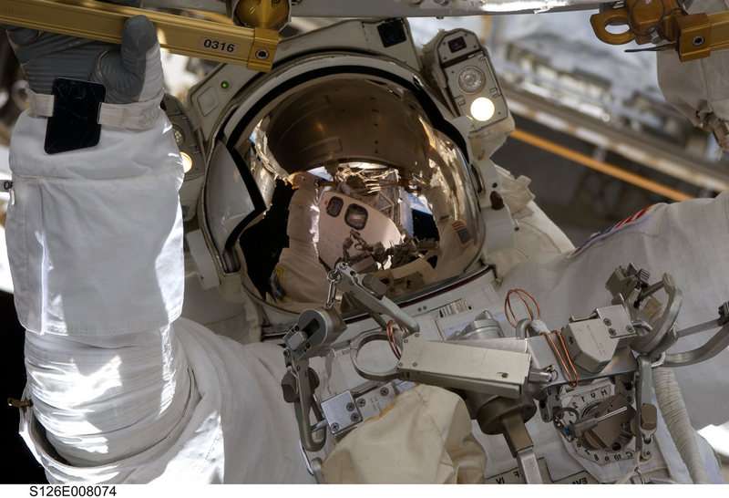 Illustration for article titled Stalking NASA